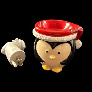 Scentsy Baby Tux Penguin Wall Mini Warmer Night Light Christmas in original box